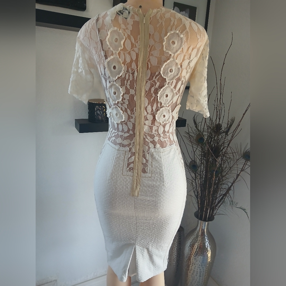 Byron Lars Cream Lace  Sleeve Dress - Picture 13 of 16